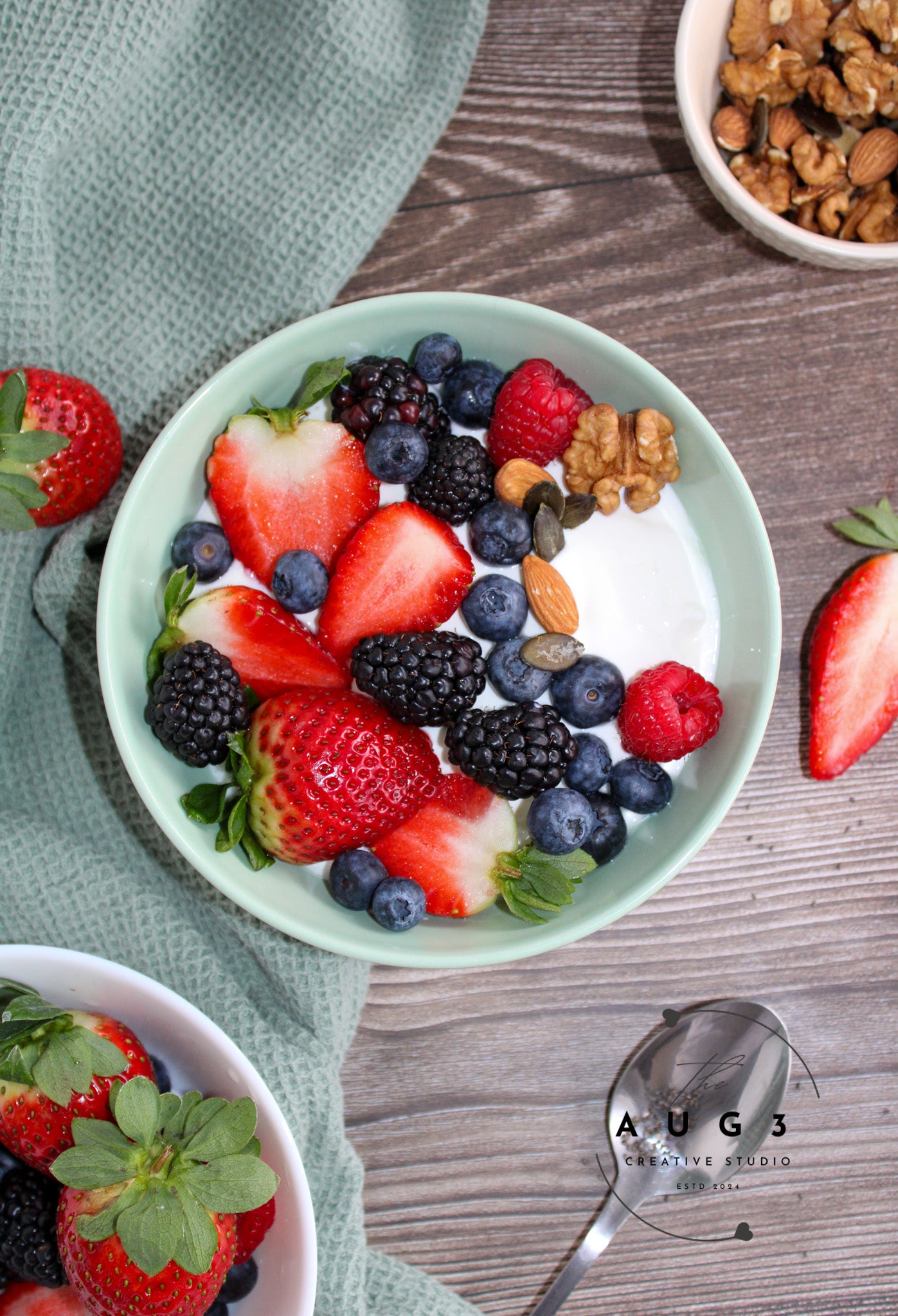 High-Protein Cottage Cheese Yogurt Bowl